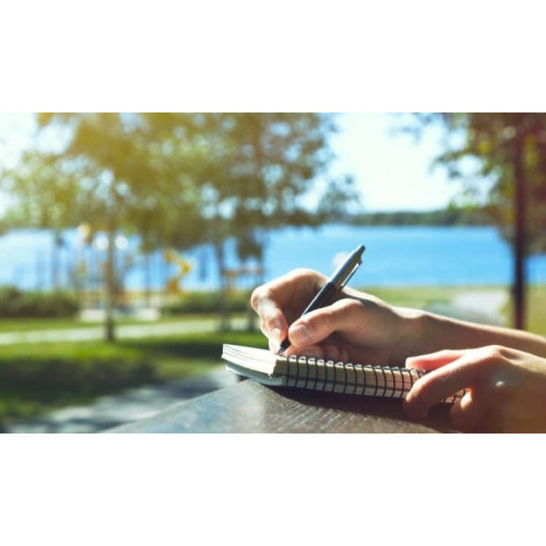 Áp lực công việc phổ biến đến mức dường như cơ hội tìm một công việc ít stress là một điều khó khăn đối với nhiều người. Nếu như không thể né tránh stress, bạn có thể thử áp dụng 9 bí quyết giúp vượt qua áp lực công việc sau đây nhé.